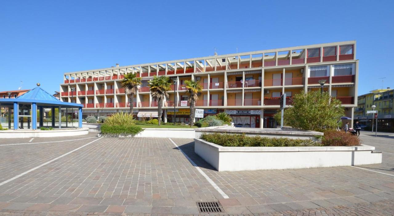 Appartamenti Keplero Bibione Exteriör bild